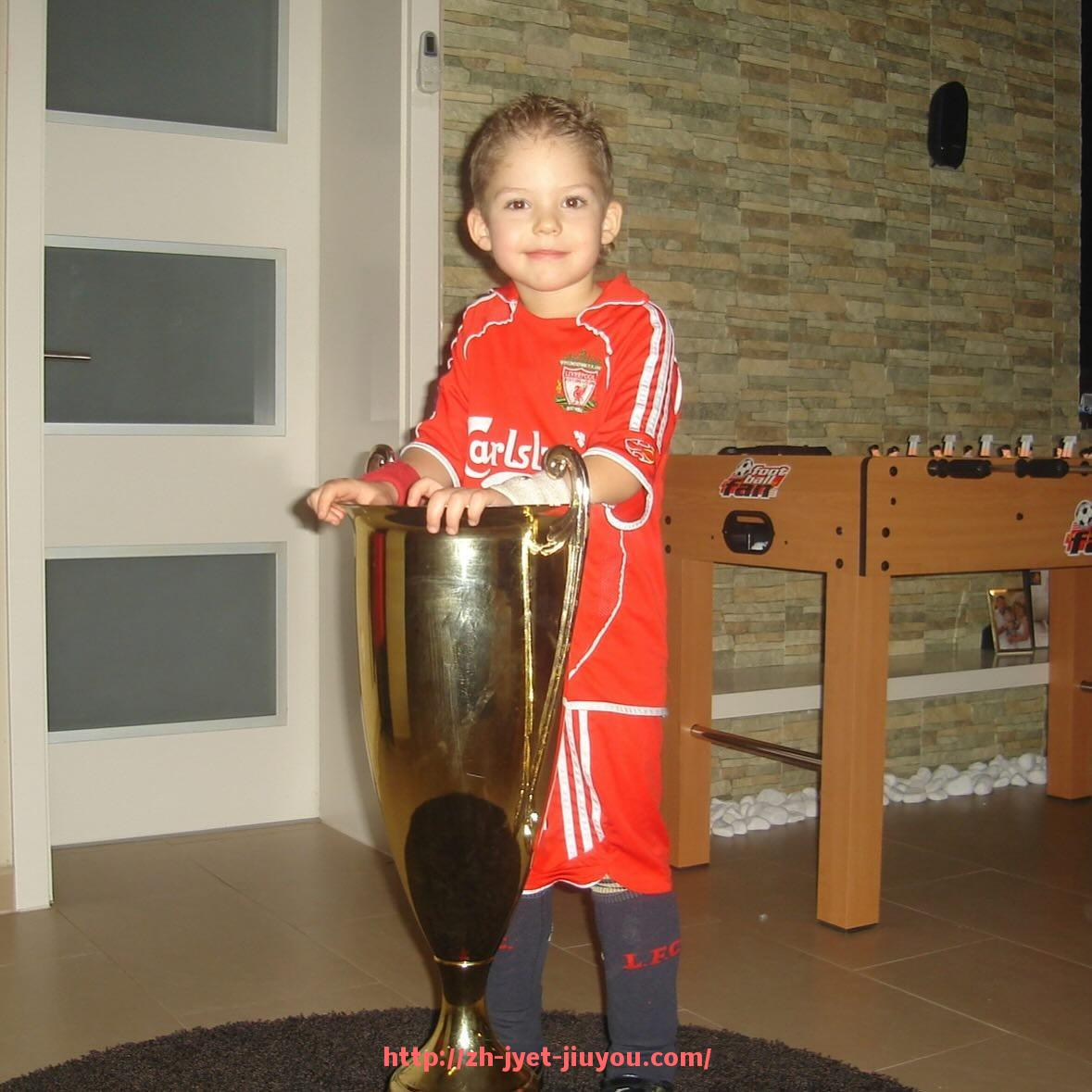 九游jiuyou-西甲联赛积分榜2016年回顾 比较强弱变化 .