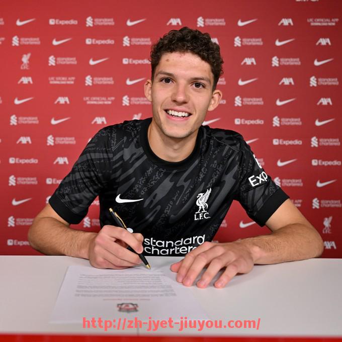 九游jiuyou-世俱杯传球线路选择的变化趋势及成功率影响因素解读